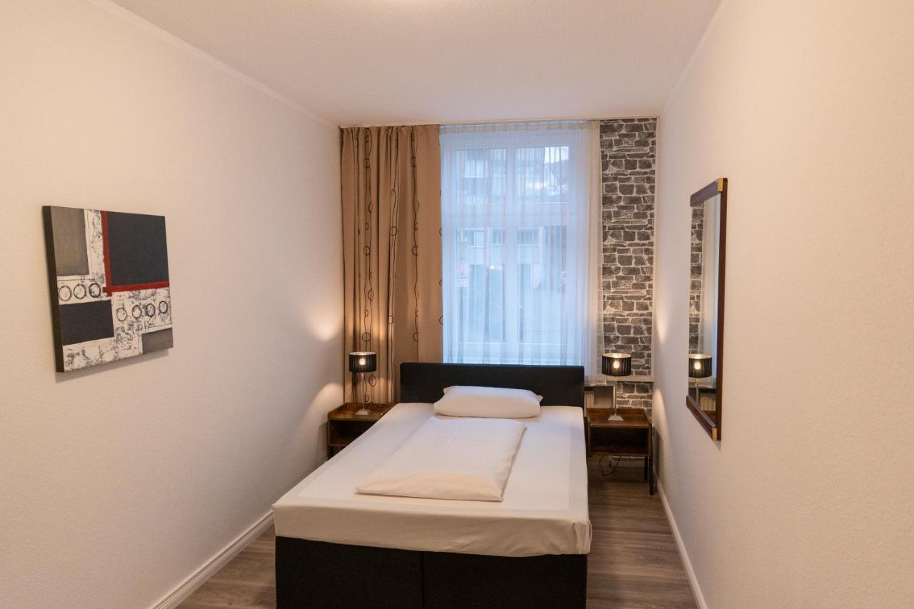 Hotel Berliner Hof Ремшейд Экстерьер фото